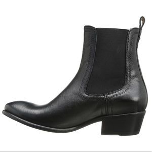 NIB Frye Black Chelsea Boots, Size 7